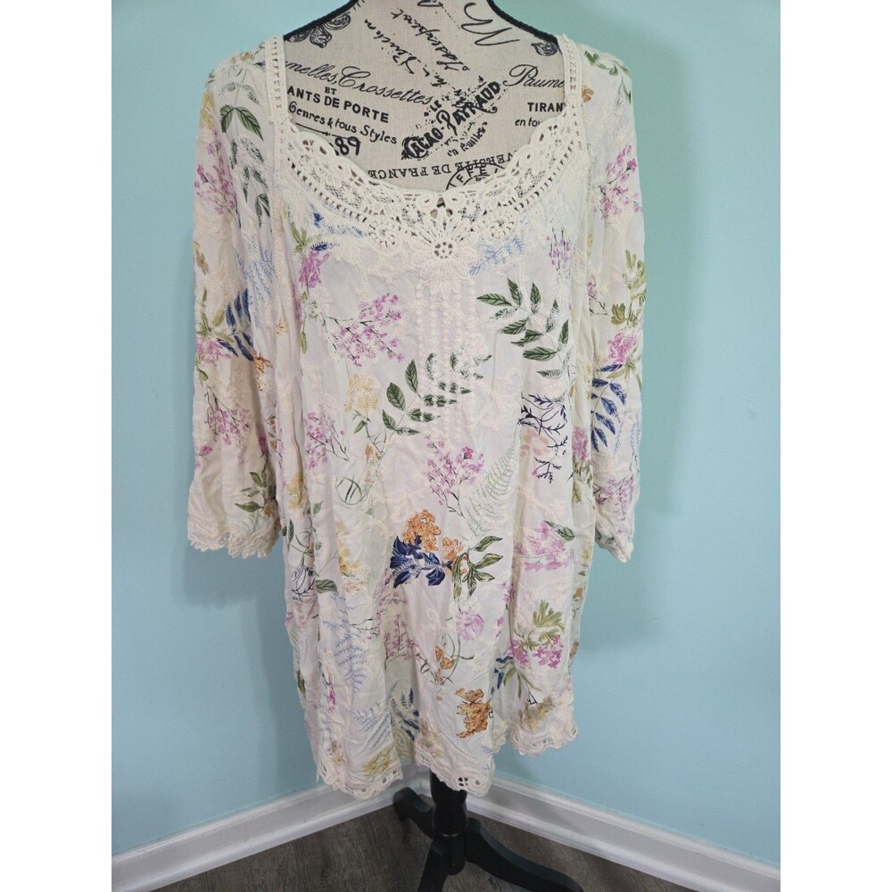 SOLITAIRE blouse Embroidered Crochet Lace Trimmed Floral Ivory 2x plus size
